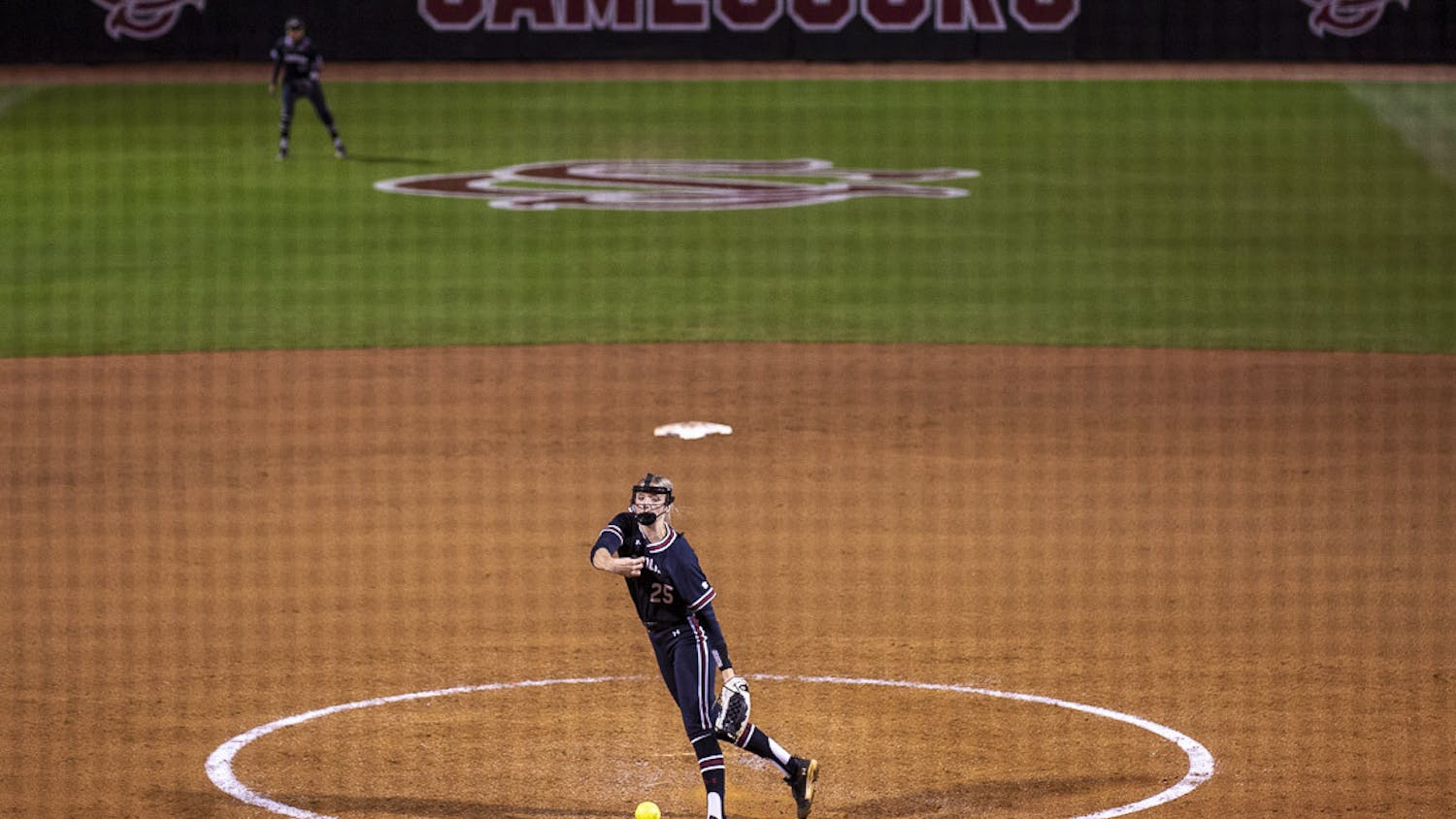 Freshman pitcher Jodi Heard throws the ball to LSU's batter during the second matchup of the doubleheader at Beckham Field on March 13, 2023. The Tigers beat the Gamecocks 5-1.