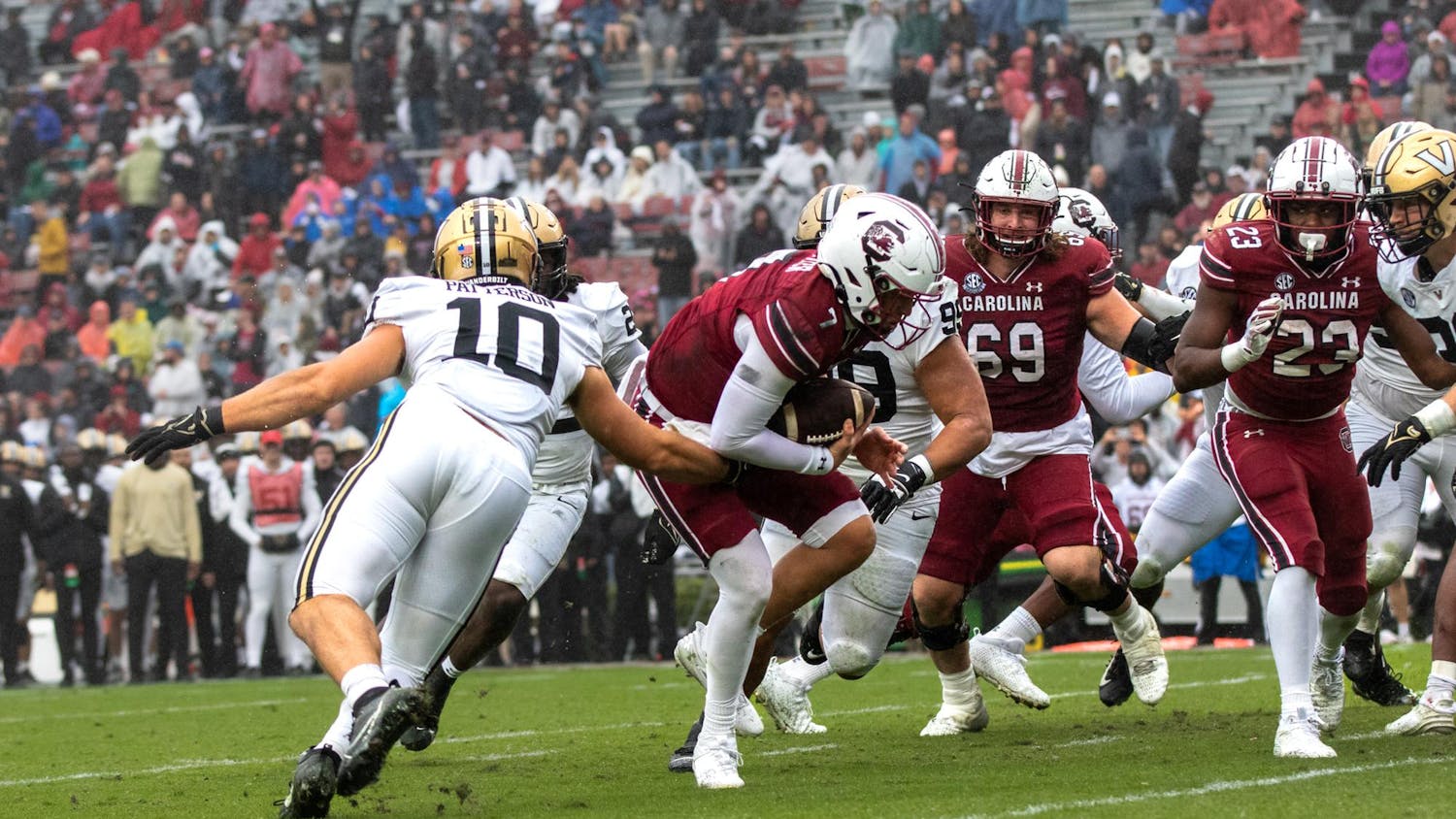 FILE — Then-redshirt senior quarterback Spencer Rattler carries the football during a game against Vanderbilt on Nov. 11, 2023 at Williams-Brice Stadium. The Gamecocks will face the Commodores on Sept. 13, 2025 at Williams-Brice Stadium, with kickoff set for 7:45 p.m.