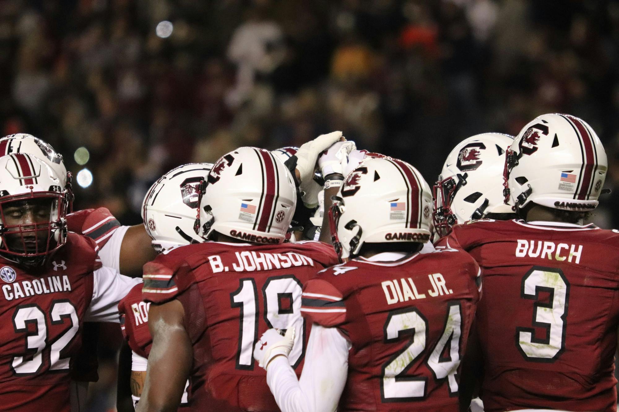 FILE— Players on the team group up during its game against Auburn.