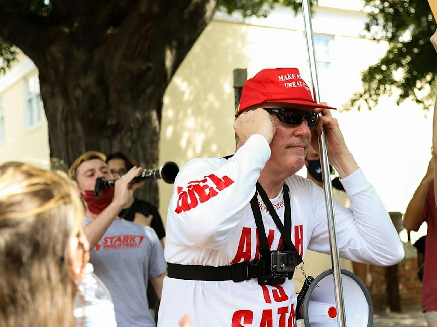 Students respond to BLM protesting on Greene Street - The Daily Students respond to BLM protesting on Greene Street - The Daily