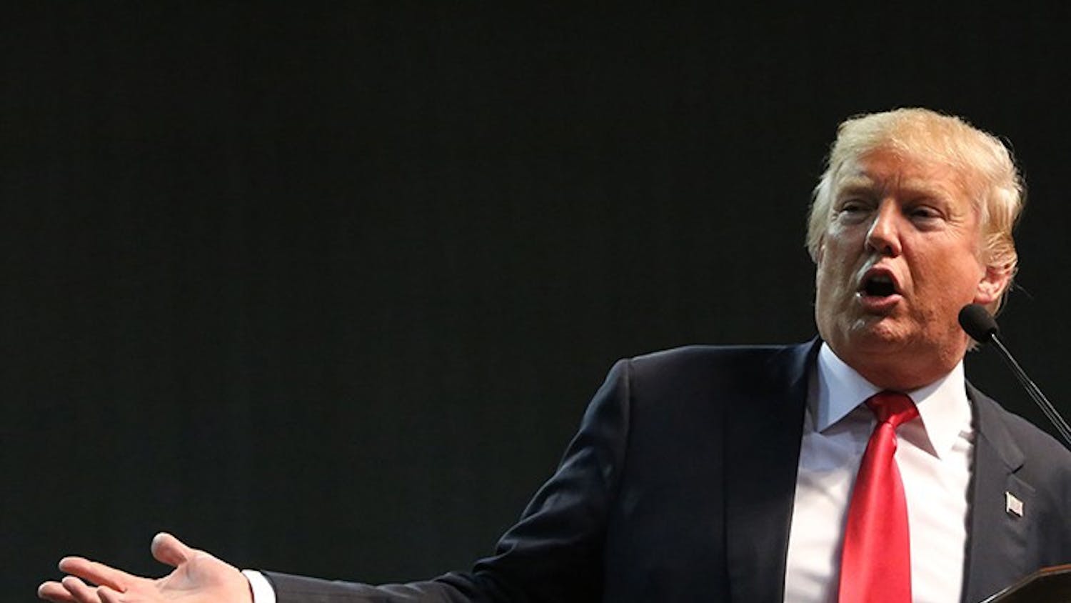 Republican presidential candidate Donald Trump speaks during a rally at the Mississippi Coast Coliseum in Biloxi, Miss., on Saturday, Jan. 2, 2016. (John Fitzhugh/Biloxi Sun Herald/TNS)