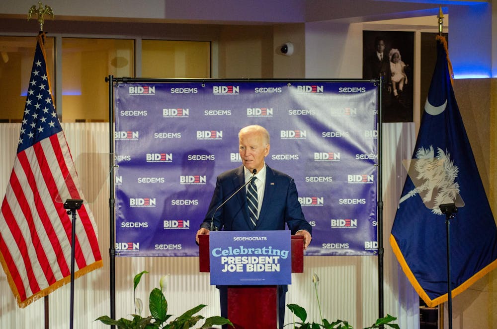 joebiden-lillyoppelt-062ec