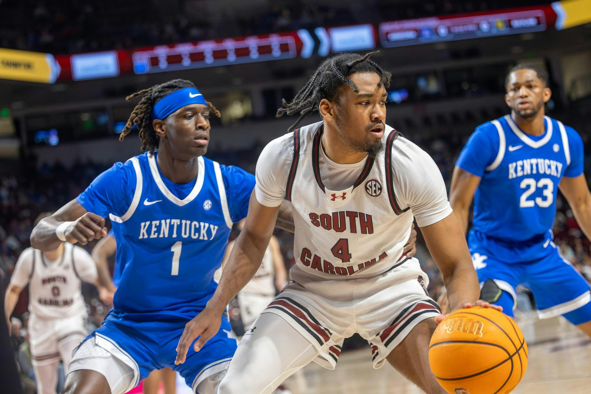 Redshirt senior guard Kobe Knox boxes out defending players during the game against Kentucky on Feb. 24, 2026. The Gamecocks were defeated by the Wildcats 72-63.