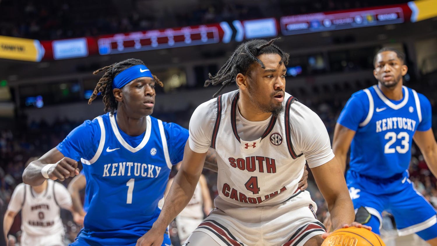 Redshirt senior guard Kobe Knox boxes out defending players during the game against Kentucky on Feb. 24, 2026. The Gamecocks were defeated by the Wildcats 72-63.