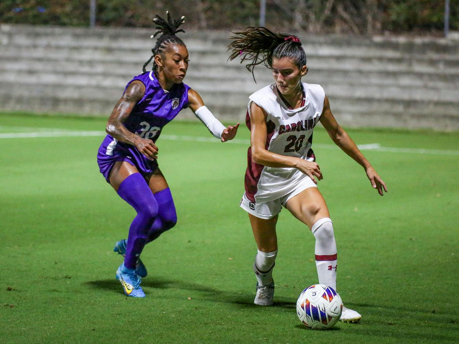 Senior forward Corinna Zullo retains possession of the ball during South Carolina’s match against LSU at Stone Stadium on Oct. 5, 2023. The Gamecocks beat the Tigers 1-0.