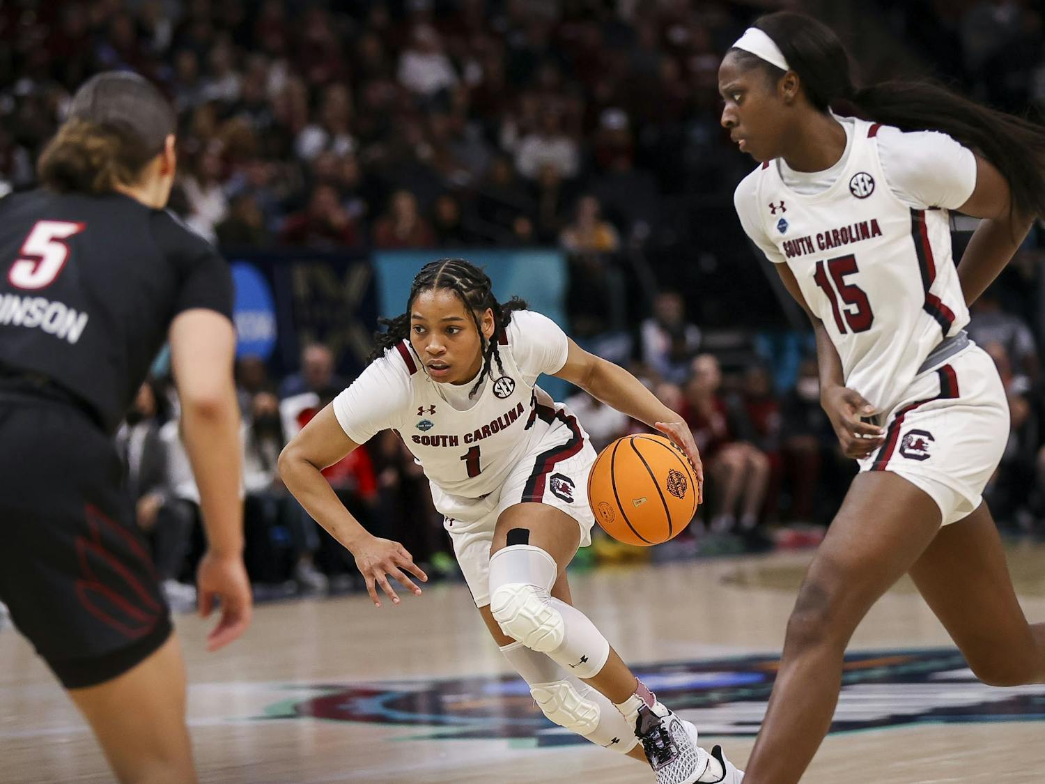 Junior guard Zia Cooke drives the ball inside the paint during the first quarter of South Carolina's 72-59 victory over Louisville on April 1, 2022 to advance to the National Championship game.
