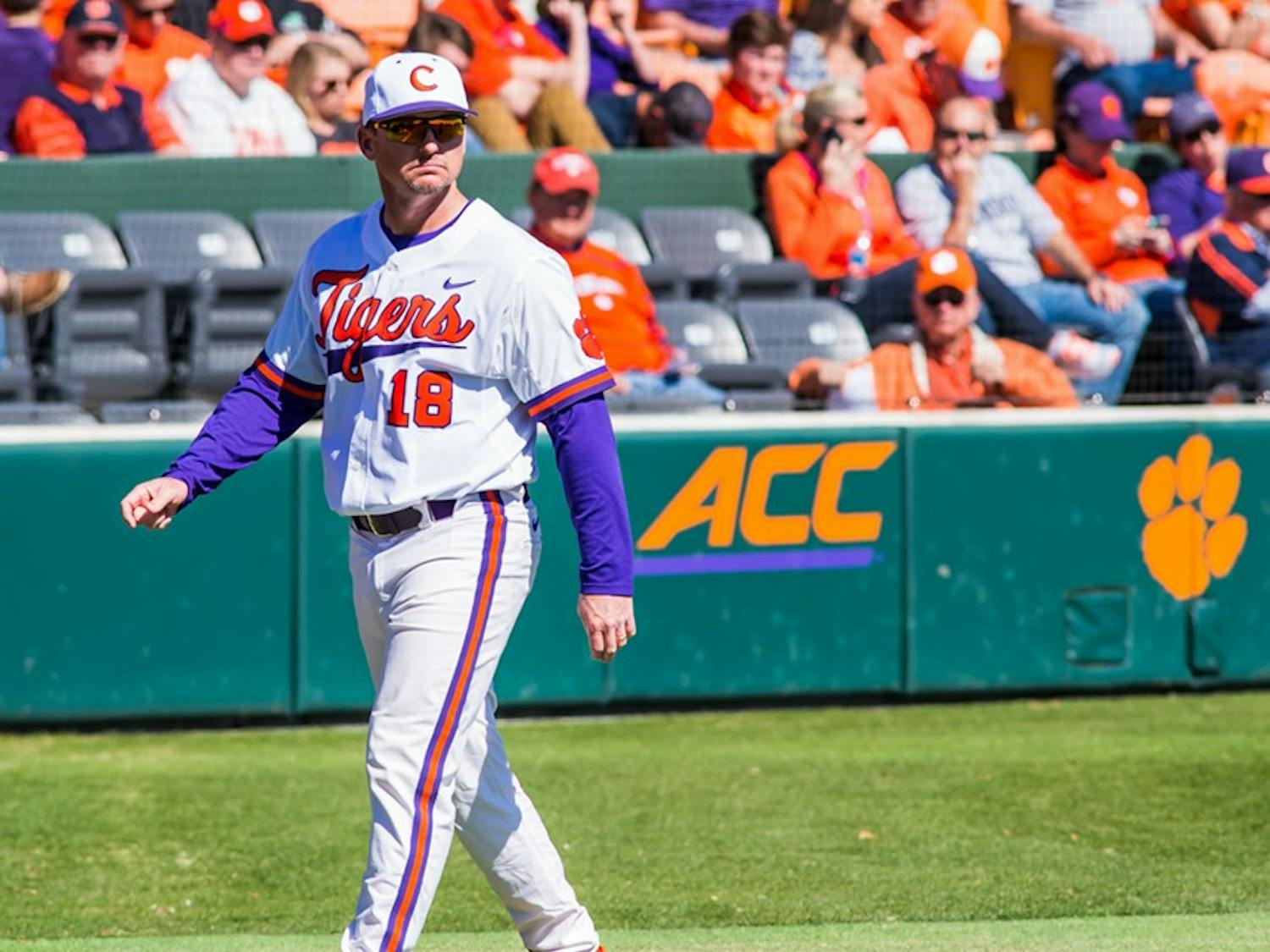 Former Clemson head baseball coach Monte Lee walks down baseball field during a Clemson game on Feb. 28, 2016. According to multiple reports, Lee will replace assistant baseball coach Chad Caillet, who will retire. 
