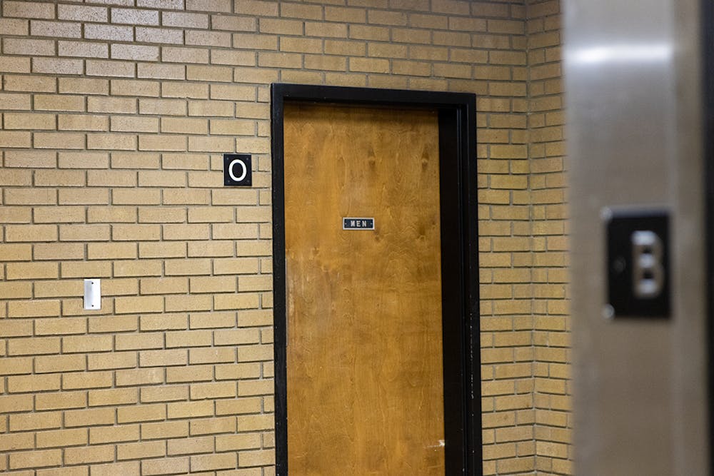 <p>The men's restroom located in the elevator lobby of the basement in Jones Physical Science Center. This restroom is the only restroom located in the basement.</p>