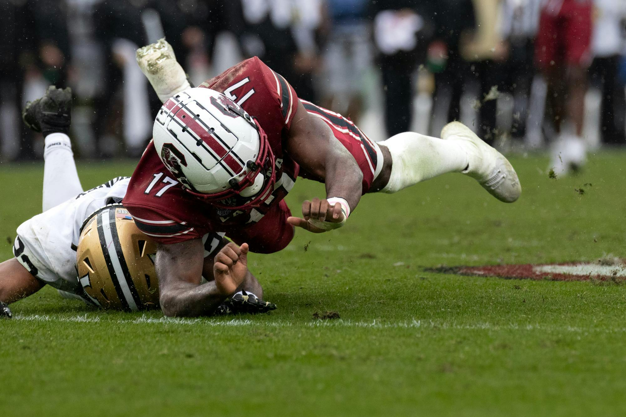 PHOTOS: South Carolina Football Moves To 4-6 In Landslide Victory Over ...