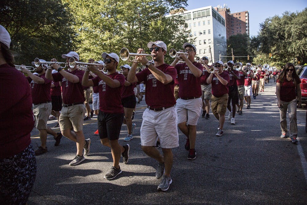 simmons_homecoming_parade_008_web