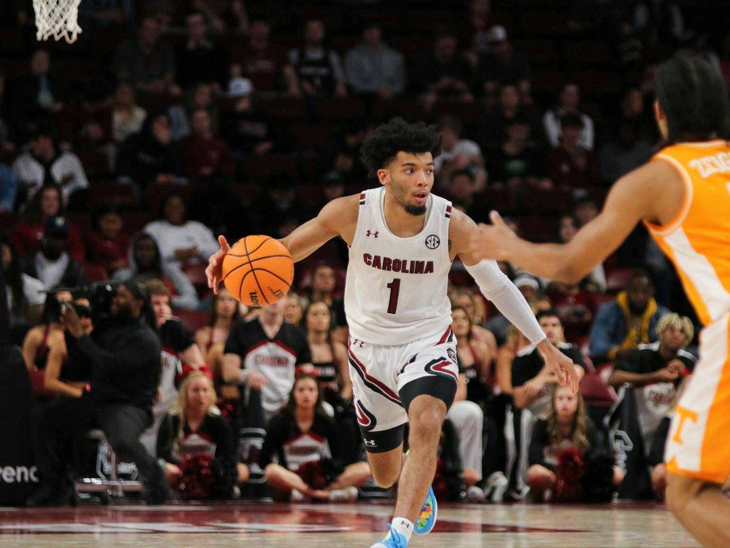 Sophomore guard Jacobi Wright brings the hall up court on Jan. 7, 2023. The Gamecocks lost to the Volunteers 85-42.