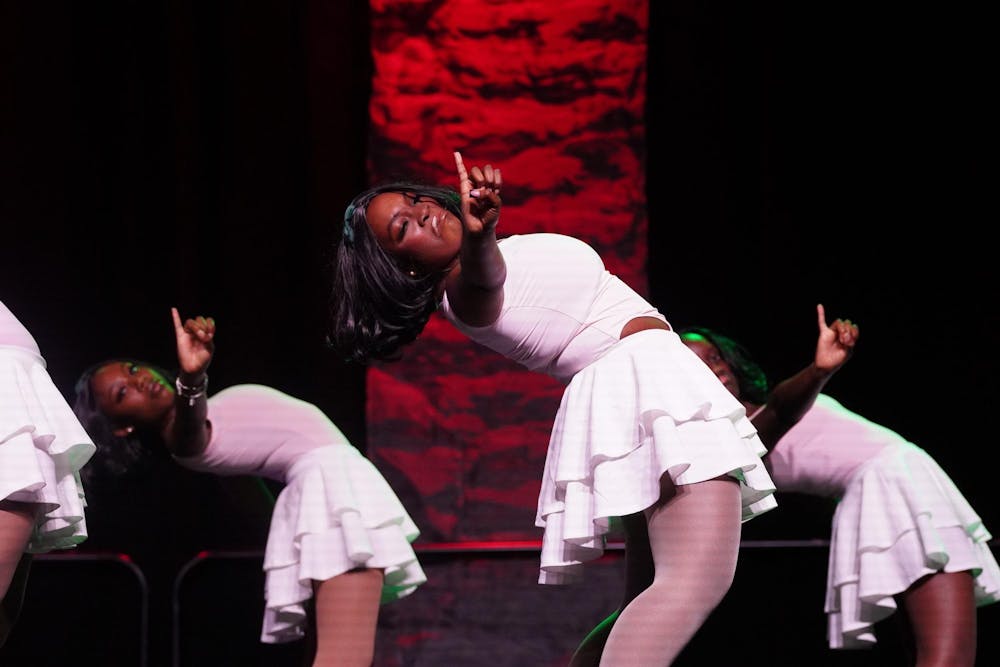 uscnphc-hocostepshow-jmariondickerson011