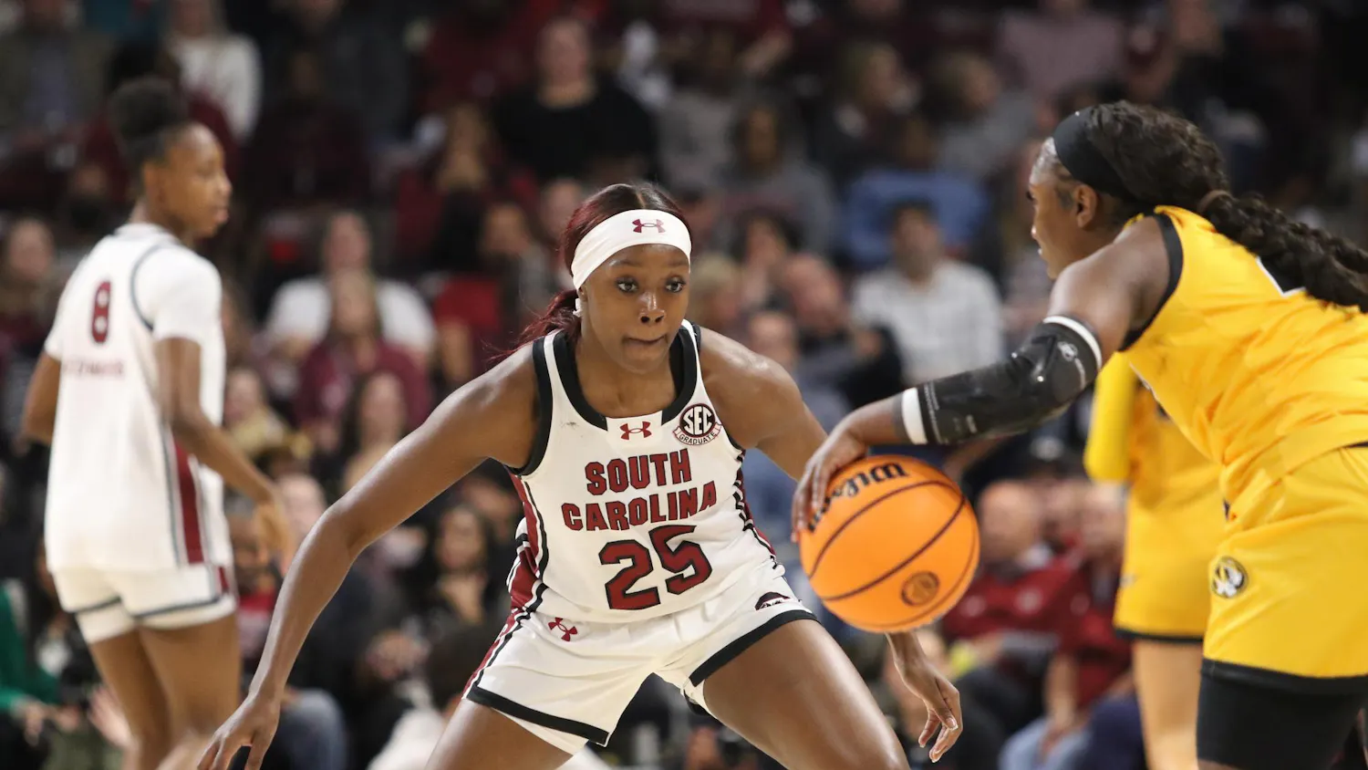 Senior guard Raven Johnson defends a Missouri player in South Carolina’s game against Missouri on Feb. 26, 2026. The Gamecocks defeated the Missouri Tigers with a final score of 112-71.