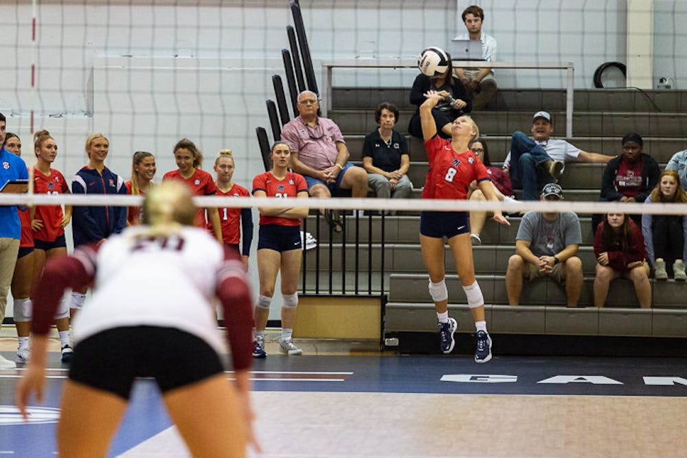 221105-xtm-usc-vs-ole-miss-volleyball-1551