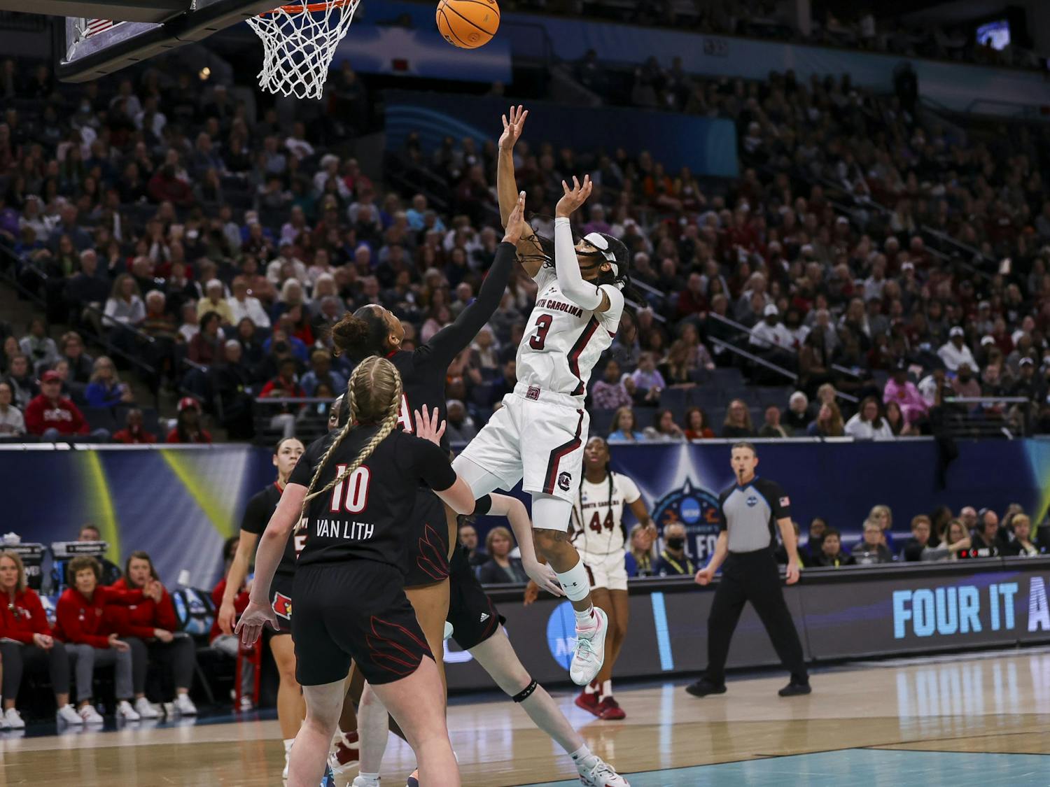 Junior guard Destanni Henderson shoots inside the paint during the first quarter of South Carolina's 72-59 victory over Louisville on April 1, 2022, advancing to the National Championship game.