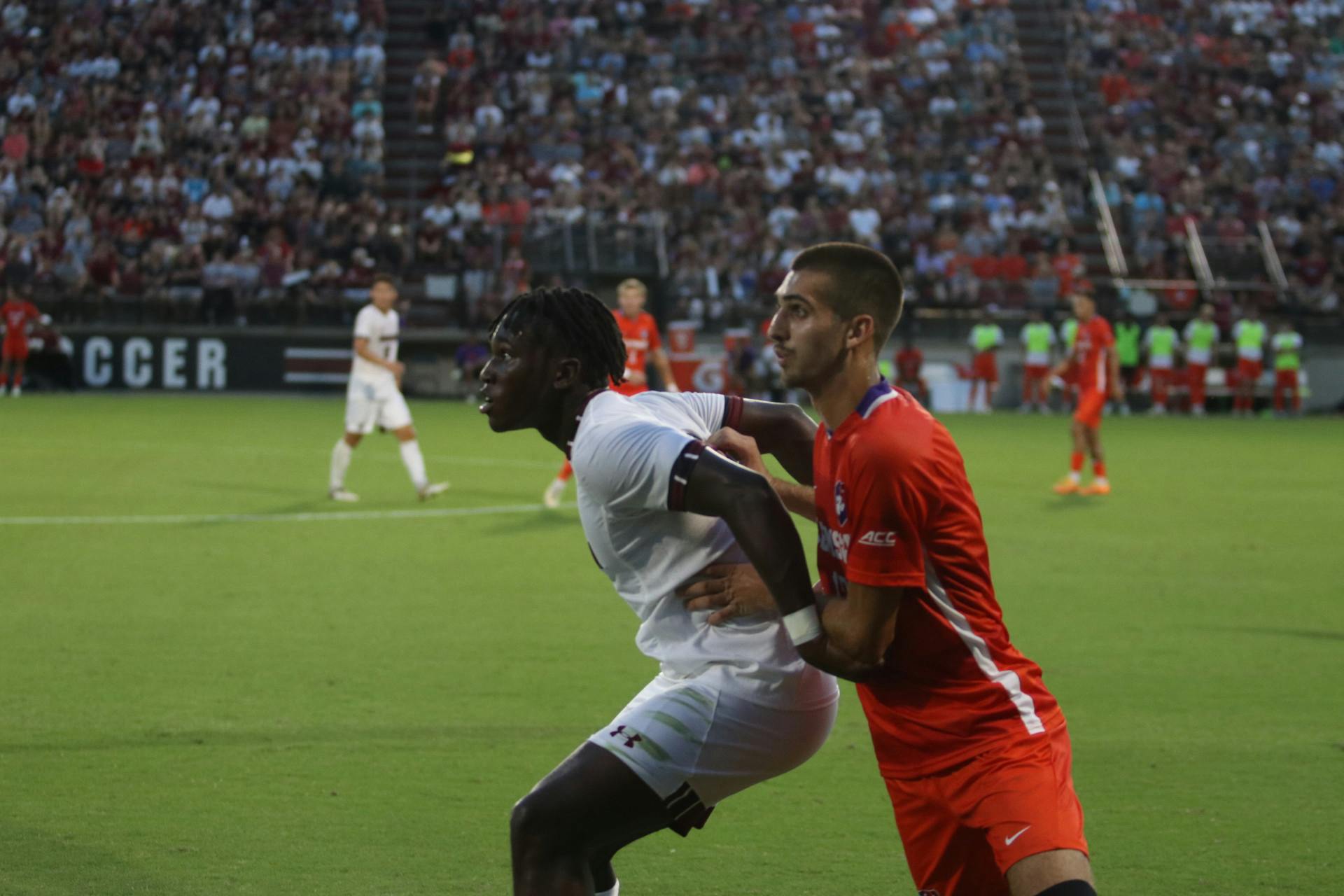 Freshman Damola Salami (#9) fighting for position during South Carolina's match versus Clemson on Sep. 2, 2022.