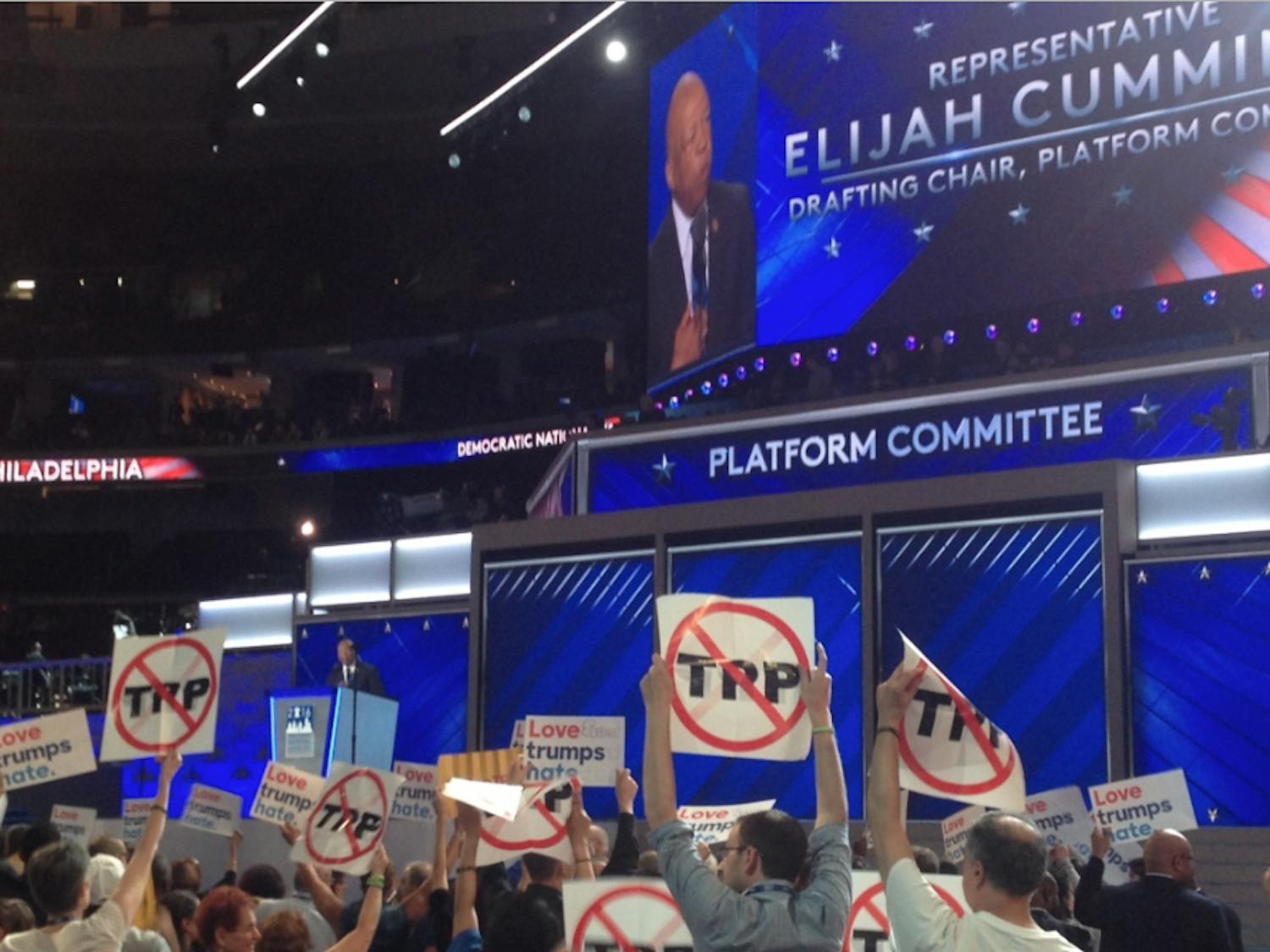 Maryland Congressman Elijah Cummings speaks on the first day of the Democratic National Convention in Philadelphia on July 25, 2016.