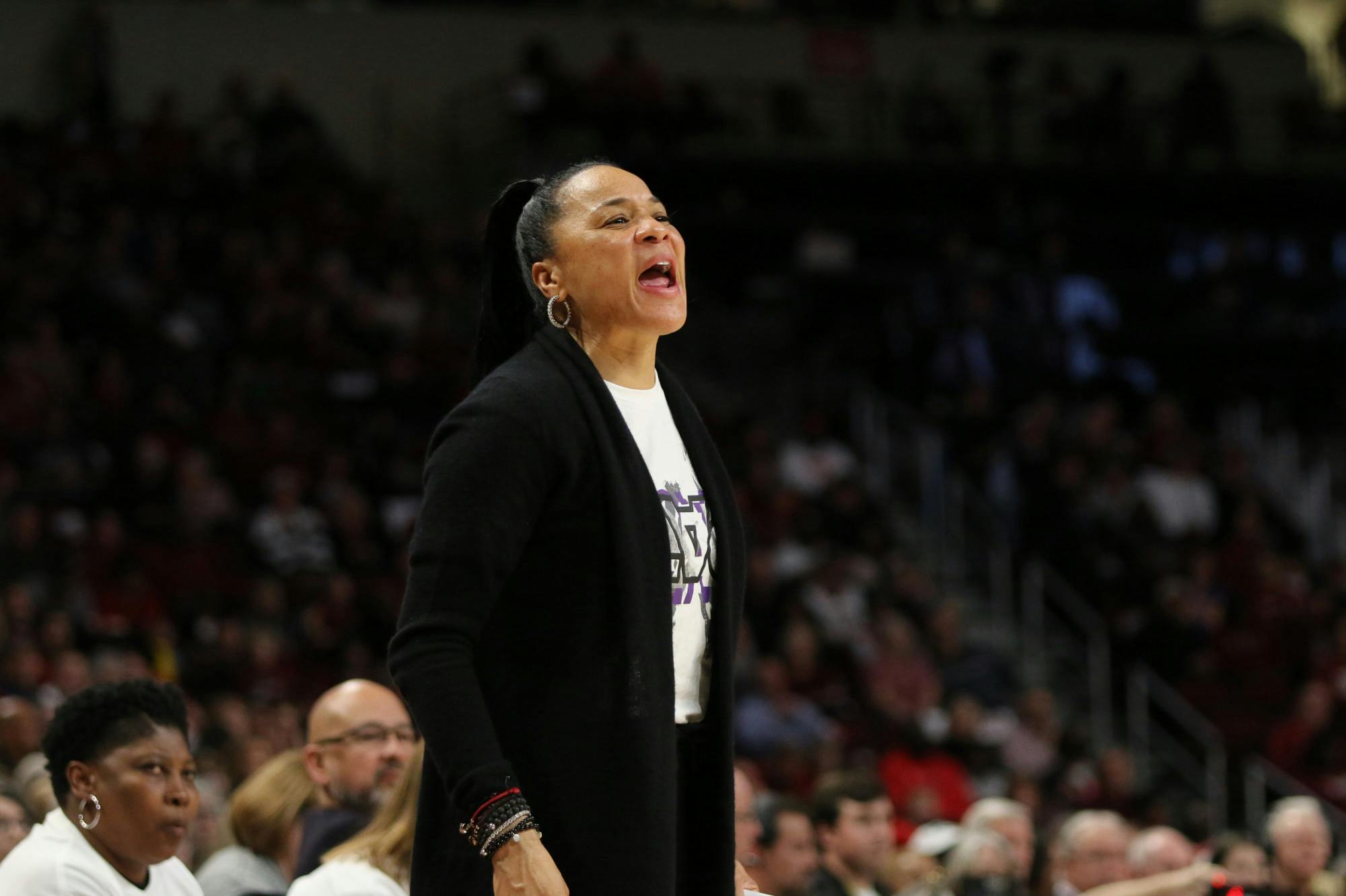 Dawn Staley yells instructions to her team from the sidelines on Jan. 22, 2023. The Gamecocks defeated Arkansas 92-46.&nbsp;