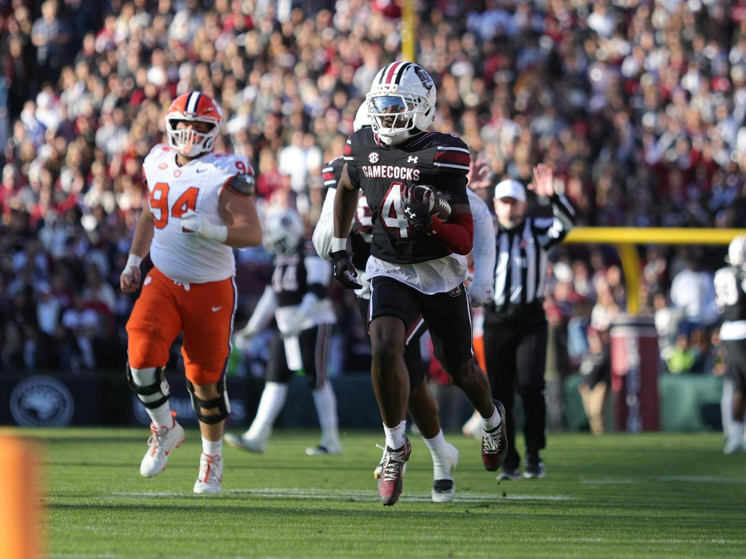 Redshirt sophomore defensive back Vicari Swain runs upfield after making a play during South Carolina’s game against Clemson on Nov. 29, 2025, at Williams-Brice Stadium. Swain looks for open space as the Gamecocks’ defense transitions down the field.