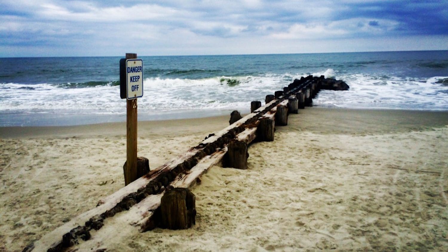Pawleys Island is home to beautiful quiet beaches, peaceful gardens and great local seafood joints.