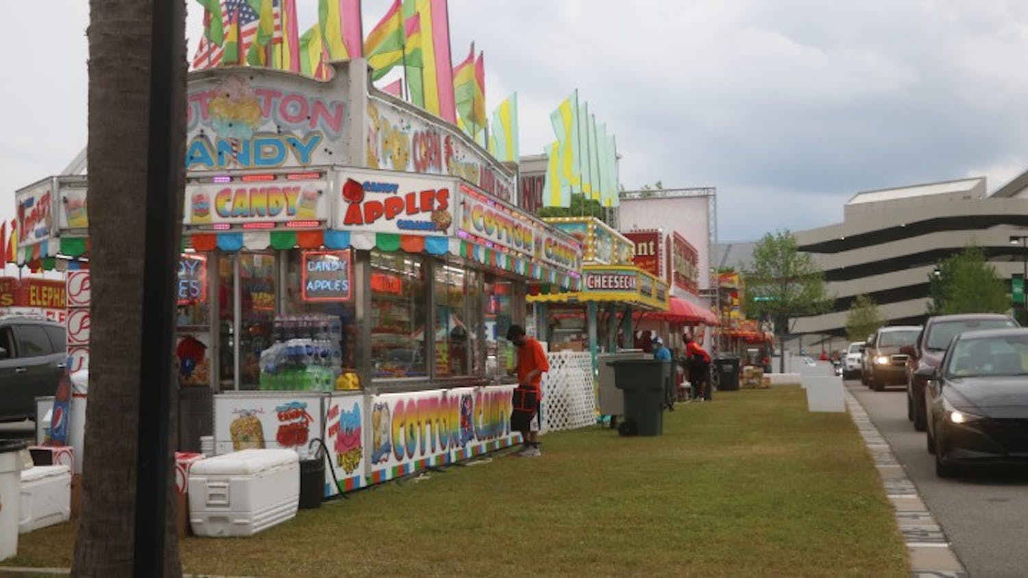 Vendors at the South Carolina drive-thru State Fair take orders from cars and deliver the food directly to them. Customers could order popular fair foods such as cotton candy, fried Oreos and more.