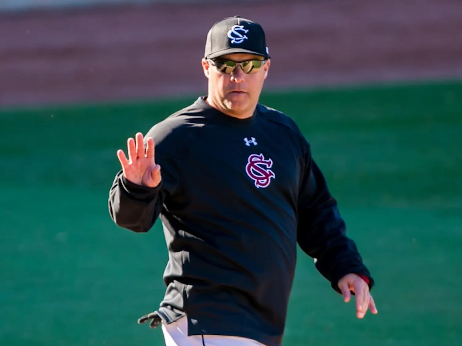 South Carolina head coach Chad Holbrook waves to fans following a 7-1 win against the College of Charleston at Carolina Stadium in Columbia, S.C., on Saturday, Feb. 14, 205. (Jeff Blake/The State/TNS)