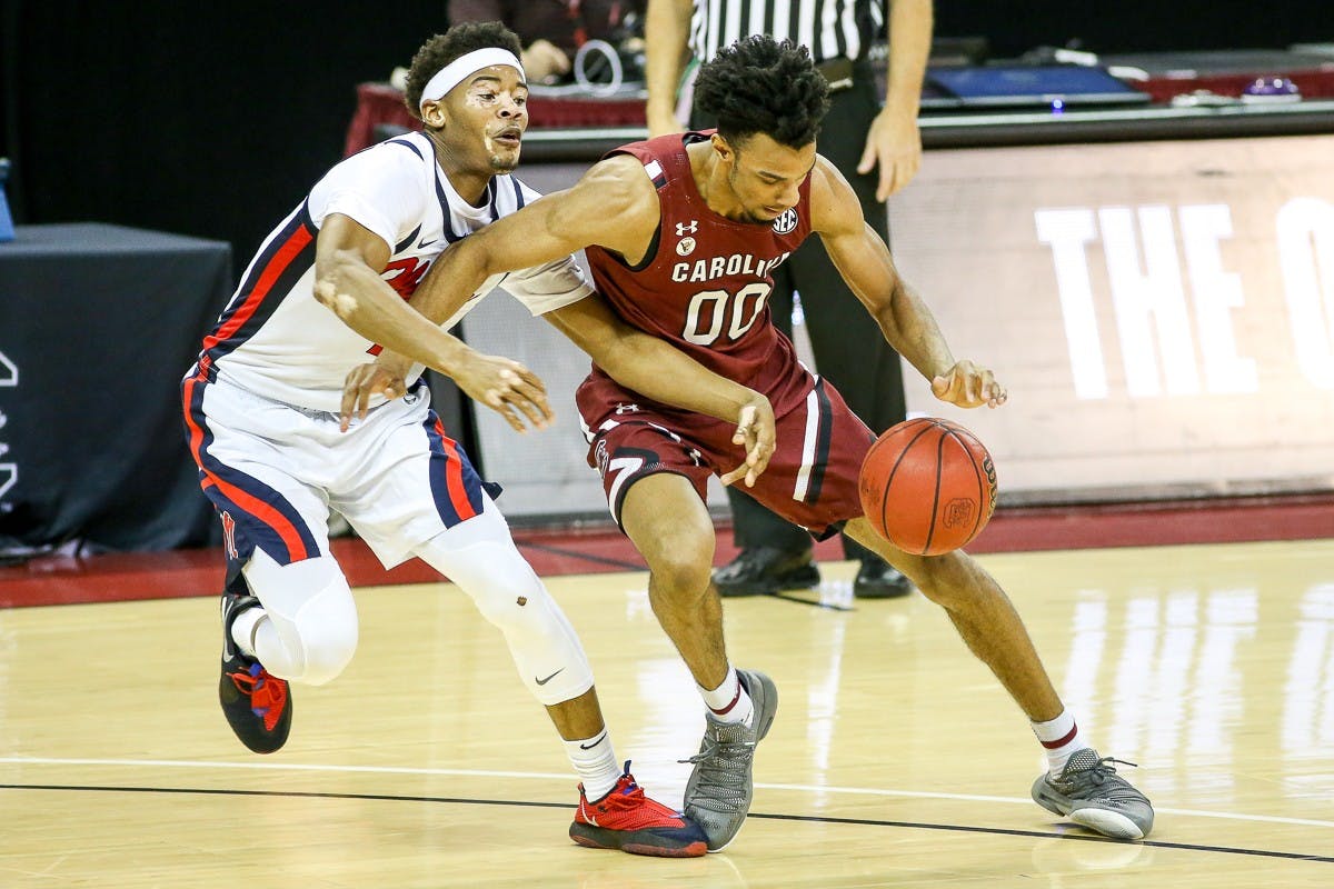 Junior guard A.J. Lawson dribbles the ball during the Ole Miss game. South Carolina lost 81-74.