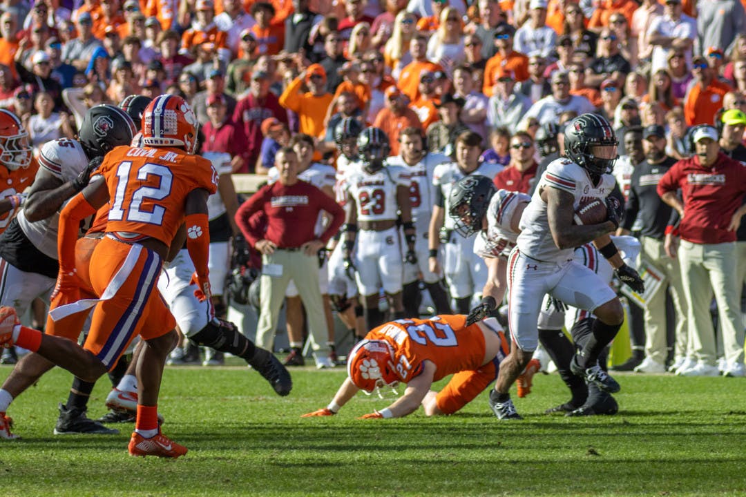 Junior wide receiver Antwane Wells Jr. escapes Clemson defense after a reception from redshirt junior quarterback Spencer Rattler on Nov. 26, 2022 at Memorial Stadium. Wells Jr. made 9 receptions against Clemson.