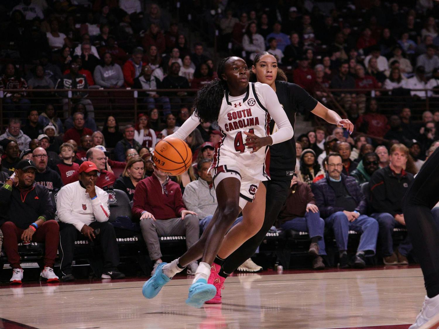 Freshman guard Agot Makeer dribbles toward the basket during the Gamecocks’ matchup with Vanderbilt at Colonial Life Arena on Jan. 25. She moves past a defender as she drives in for a shot.