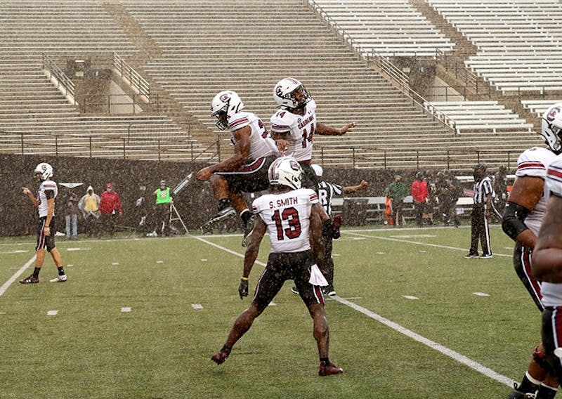 Running game fuels Gamecocks' first win of season The Daily Gamecock