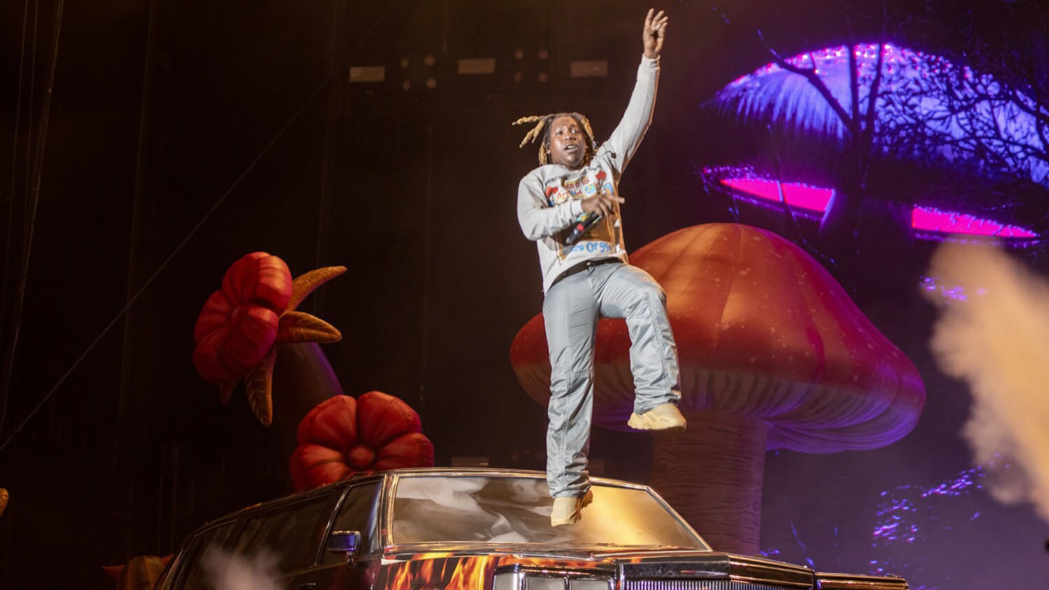 Don Toliver performs on the Frank Stage on the second day of the Day N Vegas music festival at the Las Vegas Festival Grounds on Nov. 13, 2021. (Allen J. Schaben/Los Angeles Times/TNS).