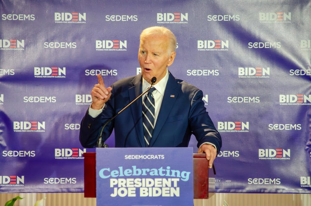 joebiden-lillyoppelt-052ec