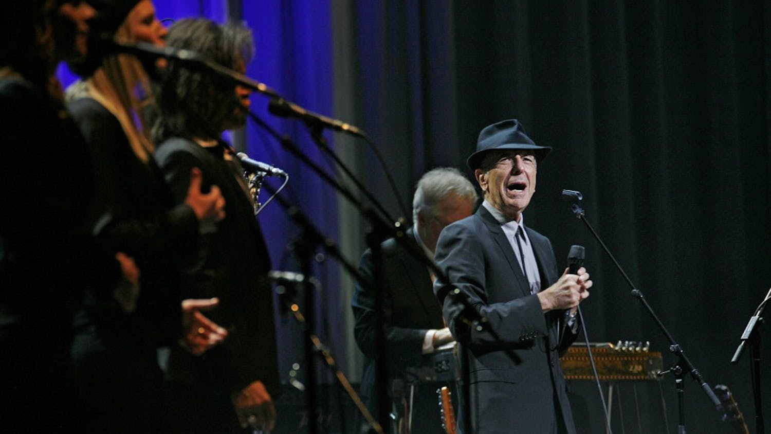 Leonard Cohen performs at the Beacon Theater in New York on February 19, 2009. Cohen, a singer-songwriter whose literary sensibility and elegant dissections of desire made him one of popular music's most influential and admired figures, died on Thursday, Nov. 10, 2016, at 82. (Carolyn Cole/Los Angeles Times/TNS)