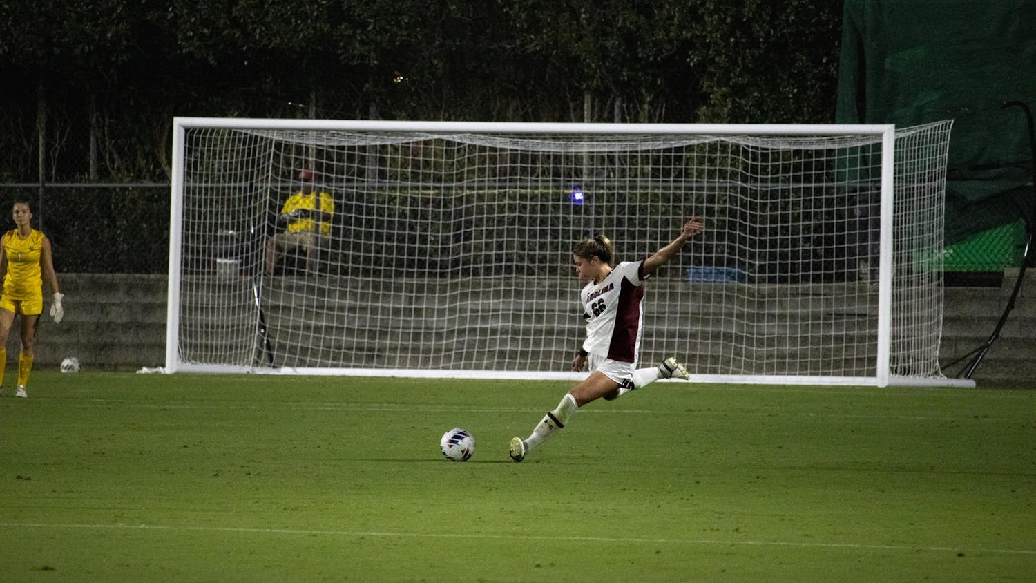 Sophomore defender Gracie Falla clears the ball during South Carolina’s match against Vanderbilt on Sept. 15, 2023. The Gamecocks defeated the Commodores 3-1.