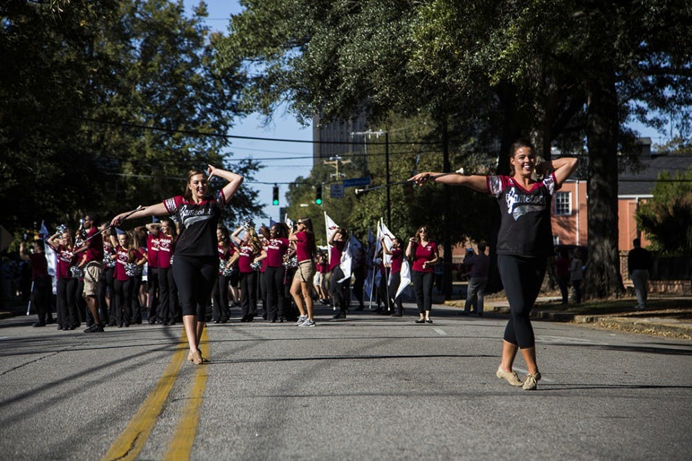 simmons_homecoming_parade_002_web