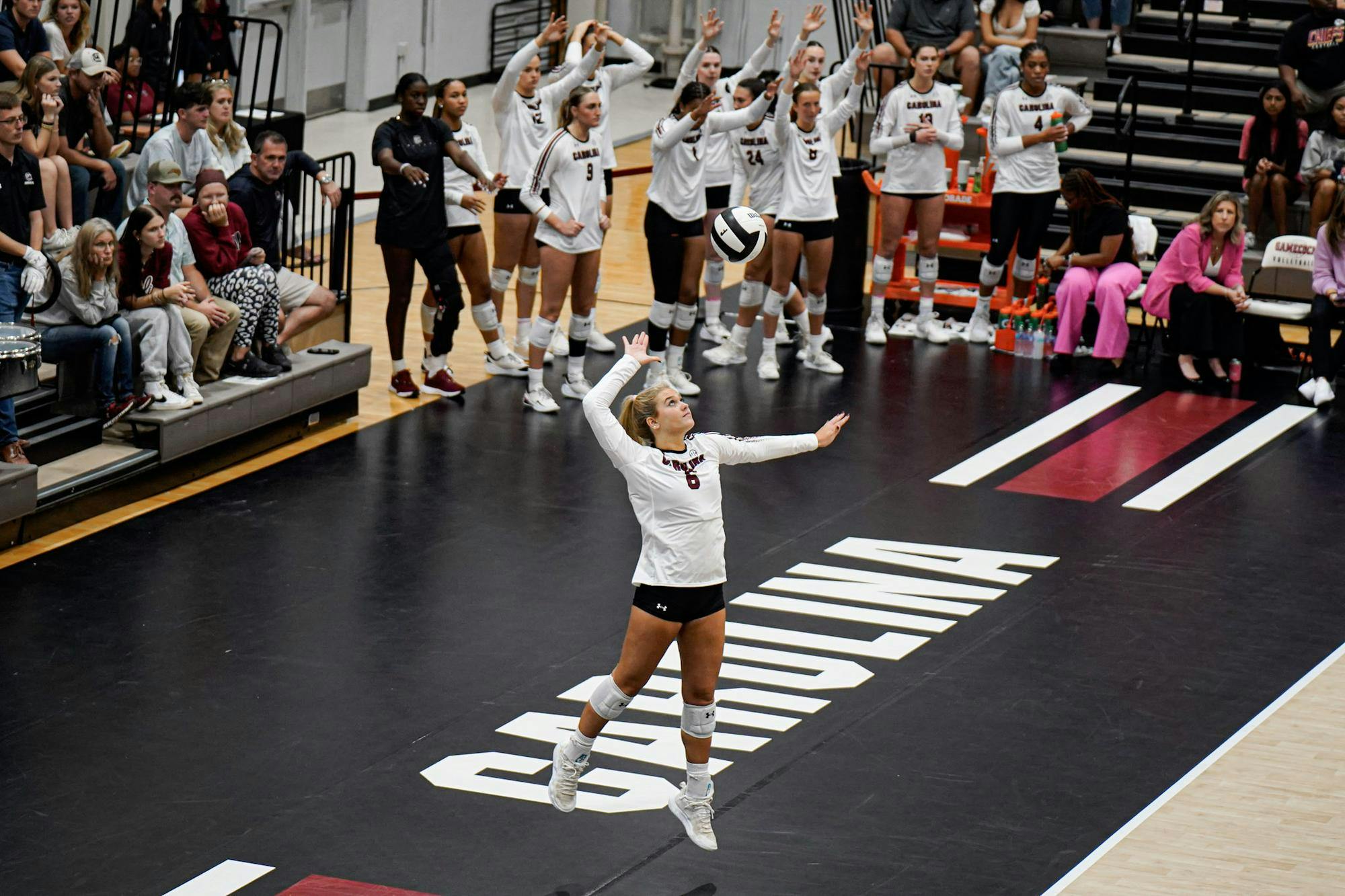 Junior setter Sydney Floyd serves the ball against Alabama at the Carolina Volleyball Center on Oct. 19, 2025. Floyd has over 70 assists this season.