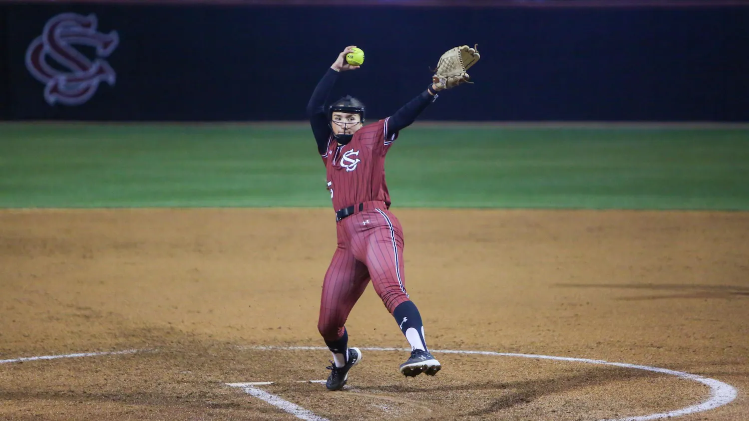 Sophomore pitcher Julie Kelley throws a pitch against Kennesaw State at the Carolina Softball Stadium at Beckham Field on Feb. 14, 2026. Kelley pitched three innings, giving up two hits and zero runs.