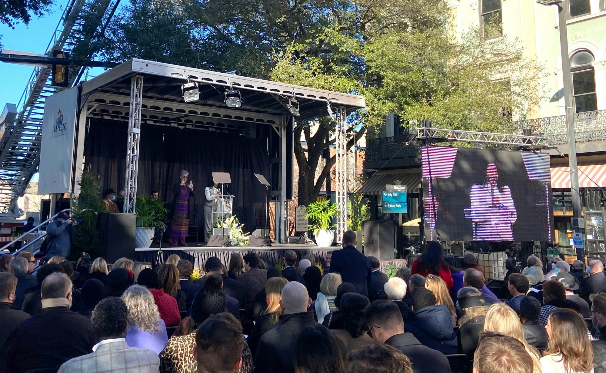 A crowd watches as Daniel Rickenmann gets inaugurated as the mayor of Columbia and city council members get sworn in on Main Street on Jan. 4. Rickenmann won the seat in a runoff election against Tameika Isaac Devine.