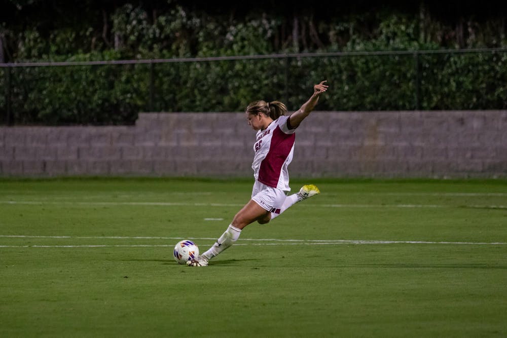 wsocvtexas-karlinhogue-06