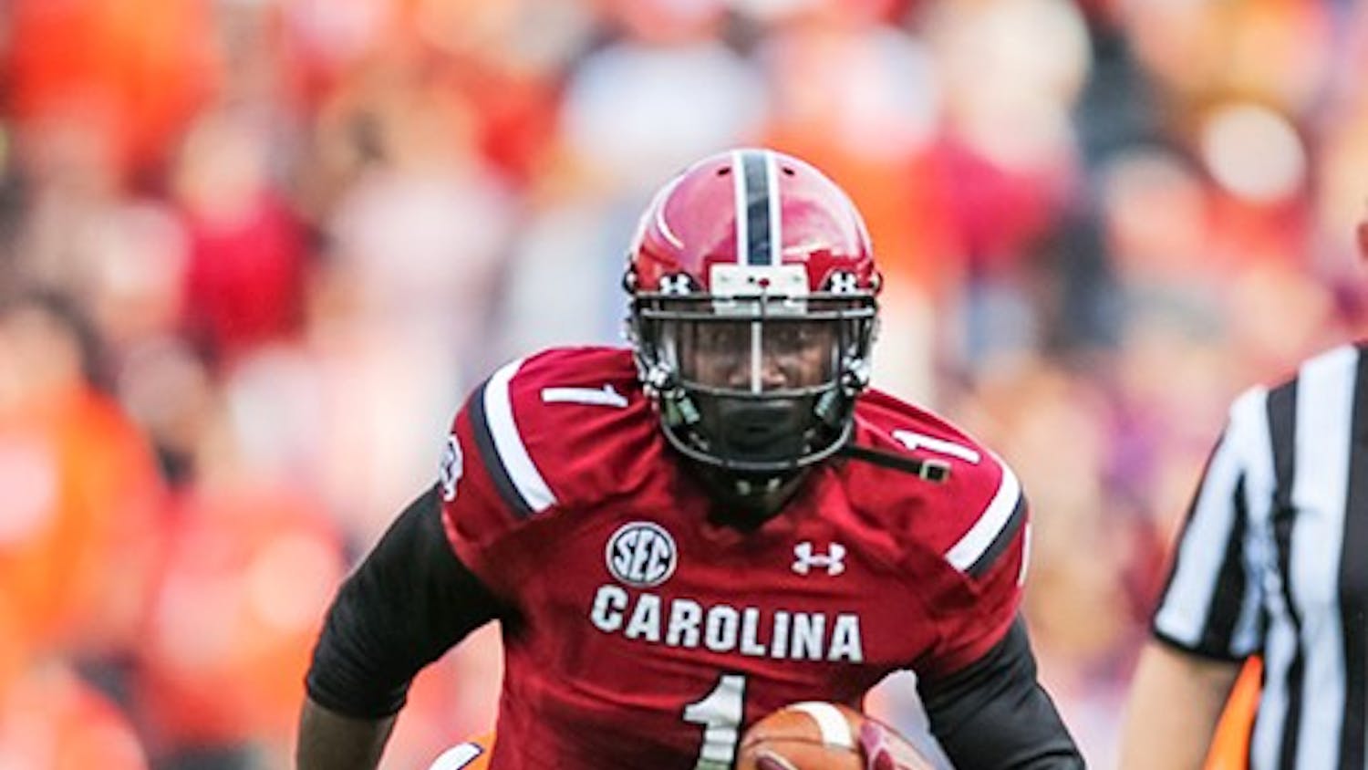 Deebo Samuel will look to take a step forward in 2016 as one of South Carolina's primary receivers.