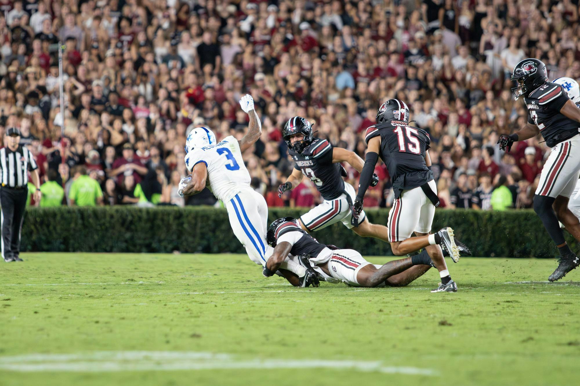 Freshman edge Jaquavious Dodd dives for an open-field tackle against the University of Kentucky at Williams-Brice Stadium on Sept. 27, 2025. The Gamecock defense held the Wildcats to 108 rushing yards.