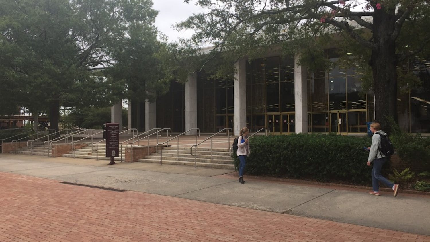 Thomas Cooper Library, along with other services for students, will remain open while campus is closed and classes are cancelled Wednesday to Friday, Oct. 5-7.