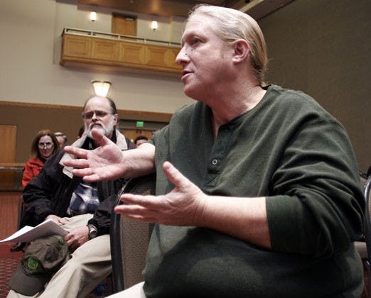 John Steiner of COSAP speaks during Wednesday's smoking forum at the SUB.
