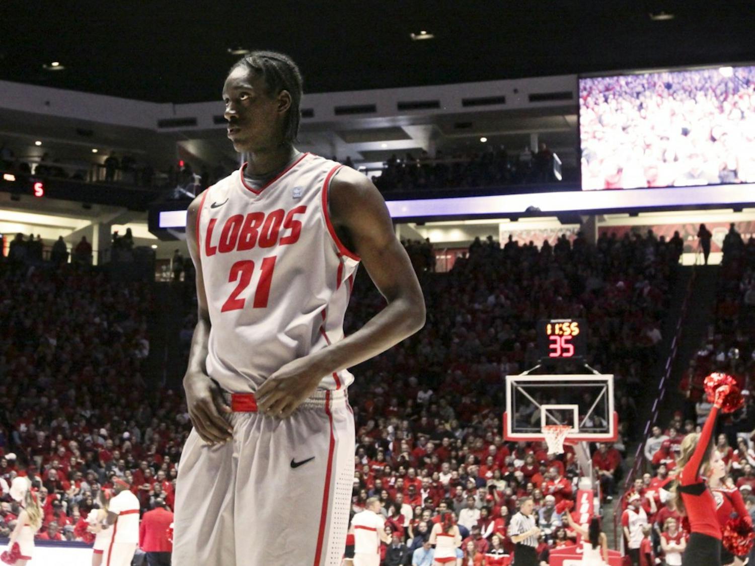 Tony Snell