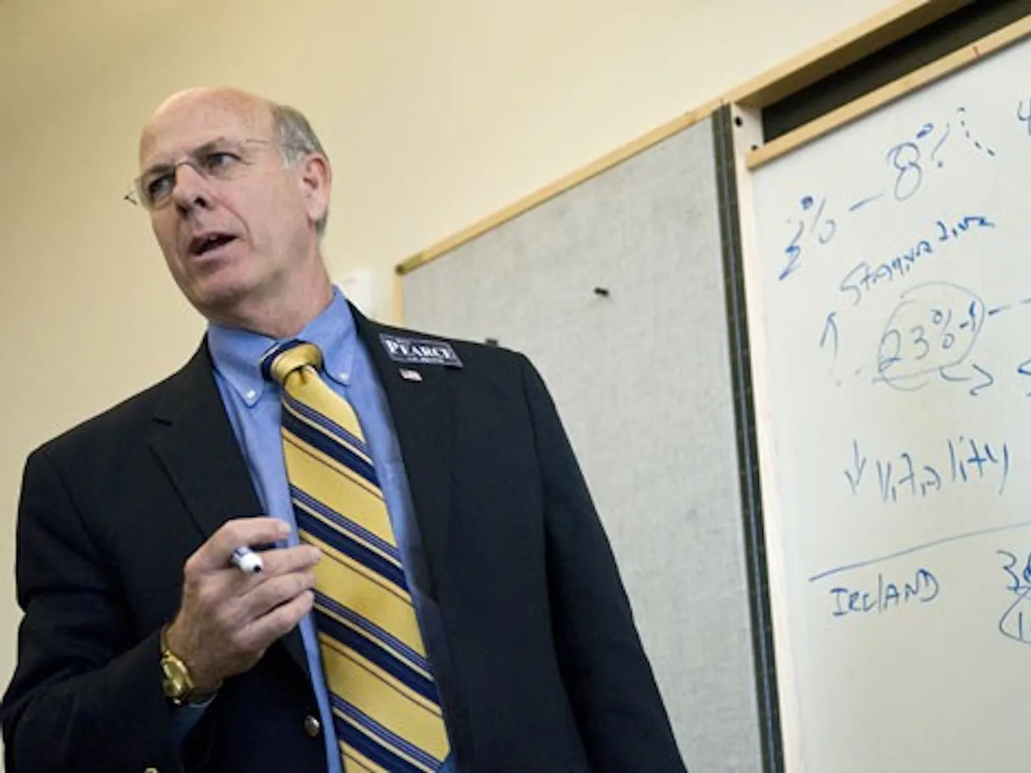 Rep. Steve Pearce, a New Mexico Republican, speaks to students Thursday in the SUB. Pearce is vying for the Senate seat being vacated by Pete Domenici.