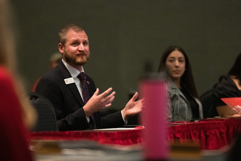 Vice President of Student Affairs addresses ASUNM - The Daily Lobo