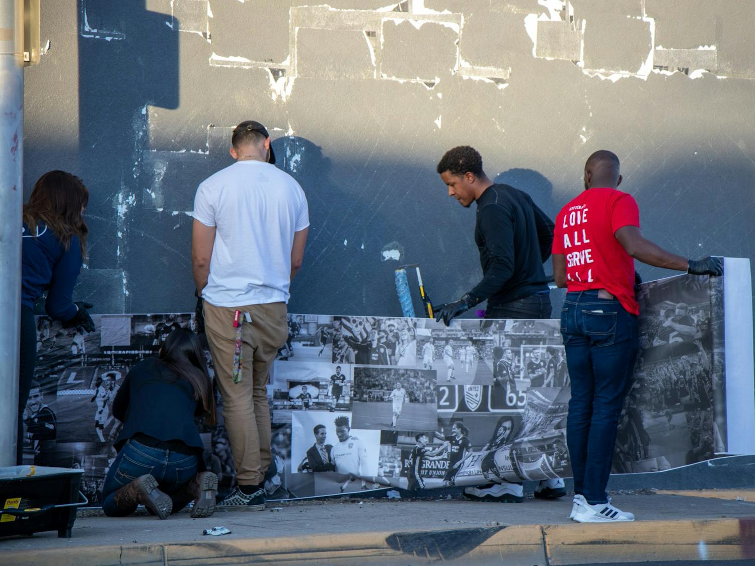 Mural Construction.jpg