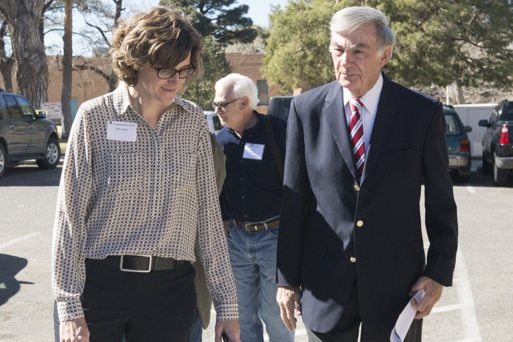 Sam Donaldson, right, arrives at the Daily Lobo Journalism Boot Camp on Saturday. Donaldson served as the keynote speaker during the conference, which included panels and sessions for students interested in pursuing journalism.