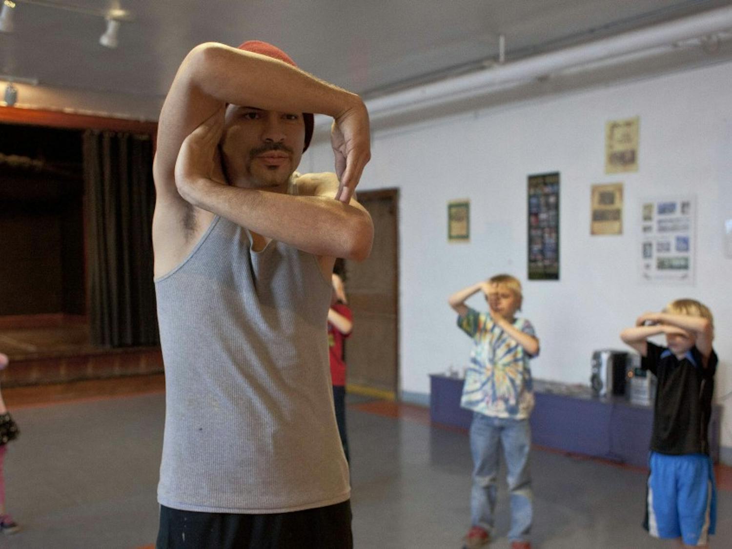 Photo Issue - Junfu Han