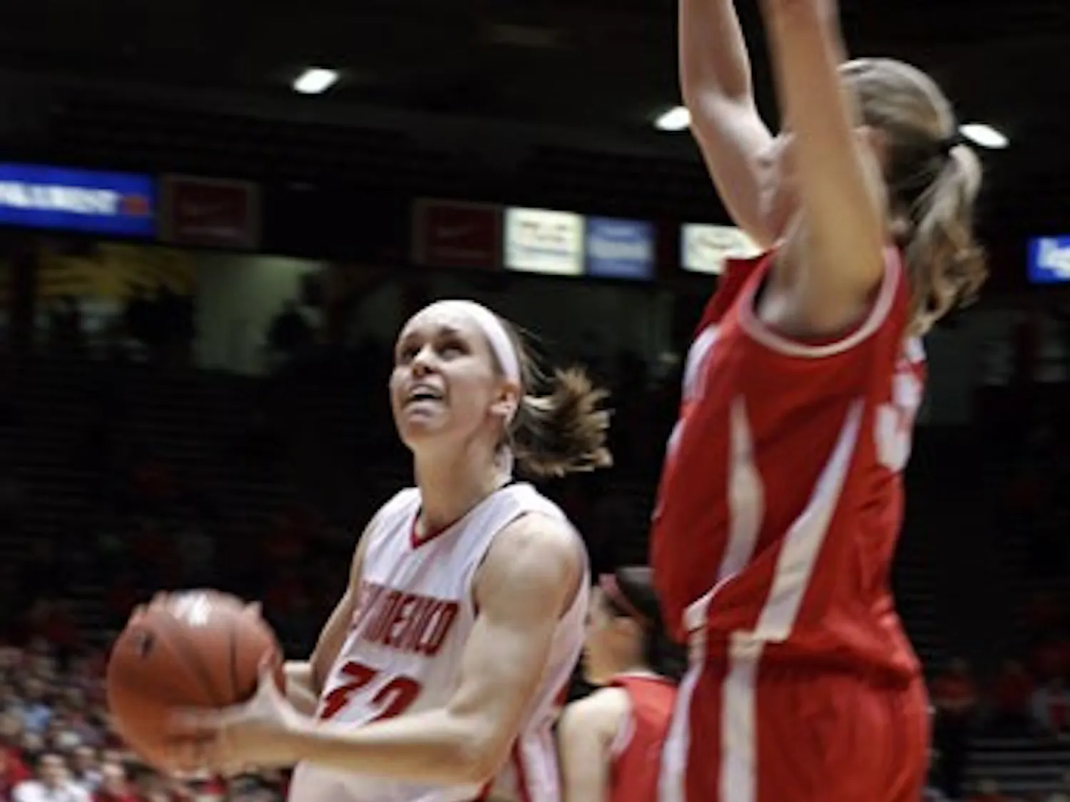 Forward Amanda Best and the Lobos will look to stop a three-game skid when they take on Air Force today. The Falcons are winless in conference play.